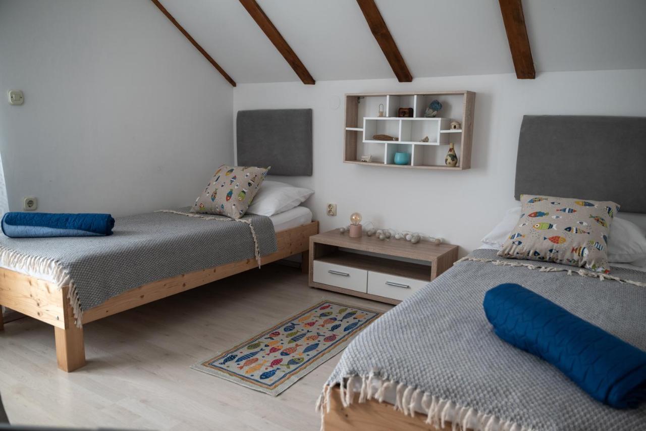 Apartman Milutin Vrsi Extérieur photo