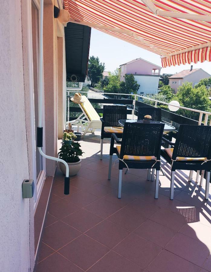 Apartman Milutin Vrsi Extérieur photo