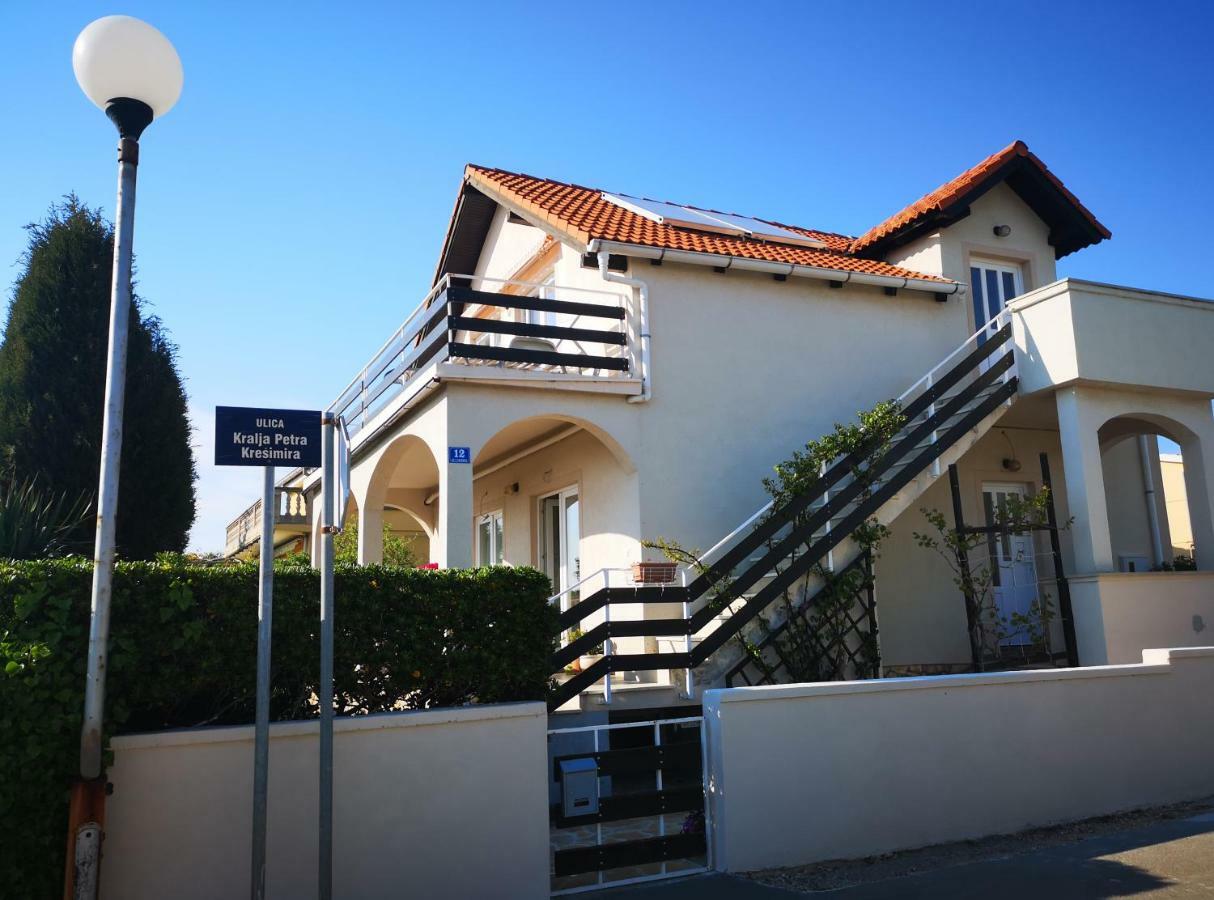 Apartman Milutin Vrsi Extérieur photo